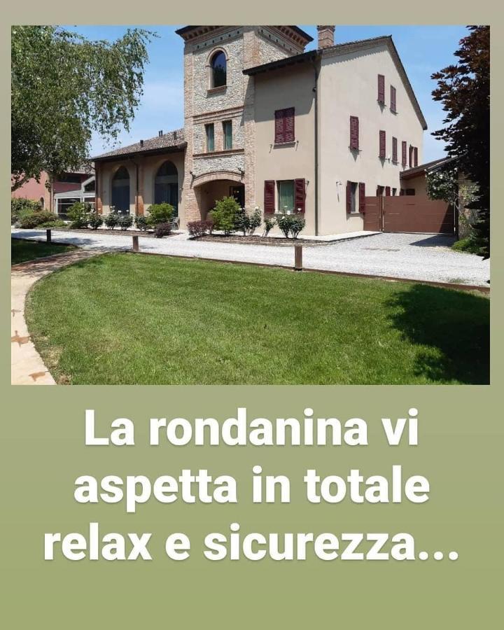 Willa La Rondanina Castelnuovo Fogliani Zewnętrze zdjęcie