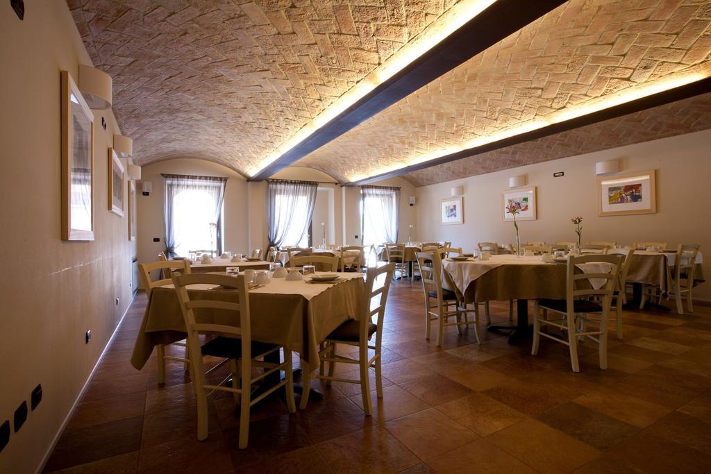 Willa La Rondanina Castelnuovo Fogliani Zewnętrze zdjęcie